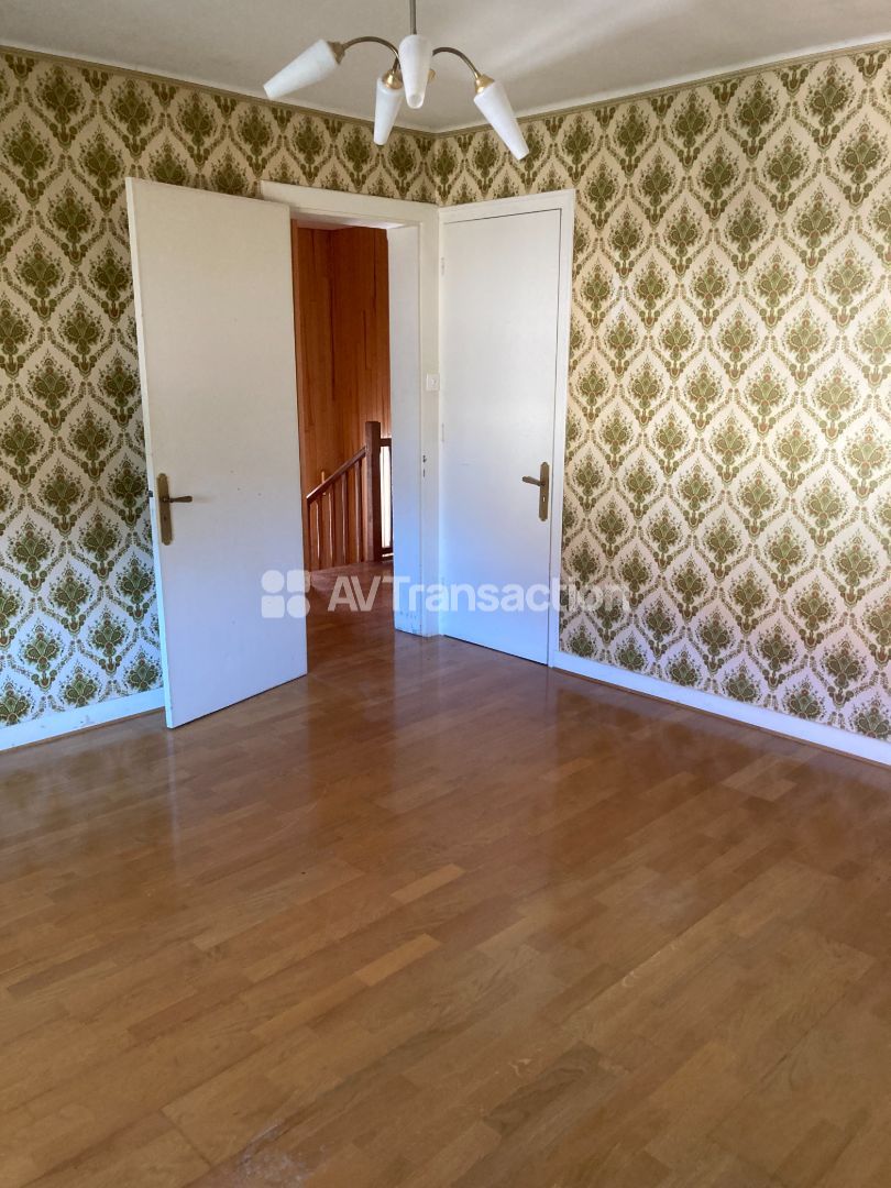 Maison à vendre  - 6 pièce(s) - 107m2 - Gray (70100)