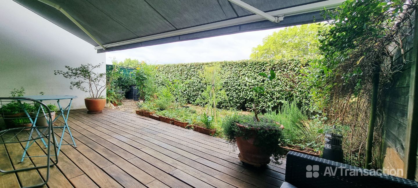 MAISON Mitoyenne en duplex