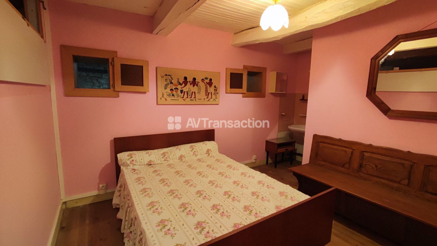 Maison à vendre  - 8 pièce(s) - 160m2 - Vellexon-queutrey-et-vaudey (70130)