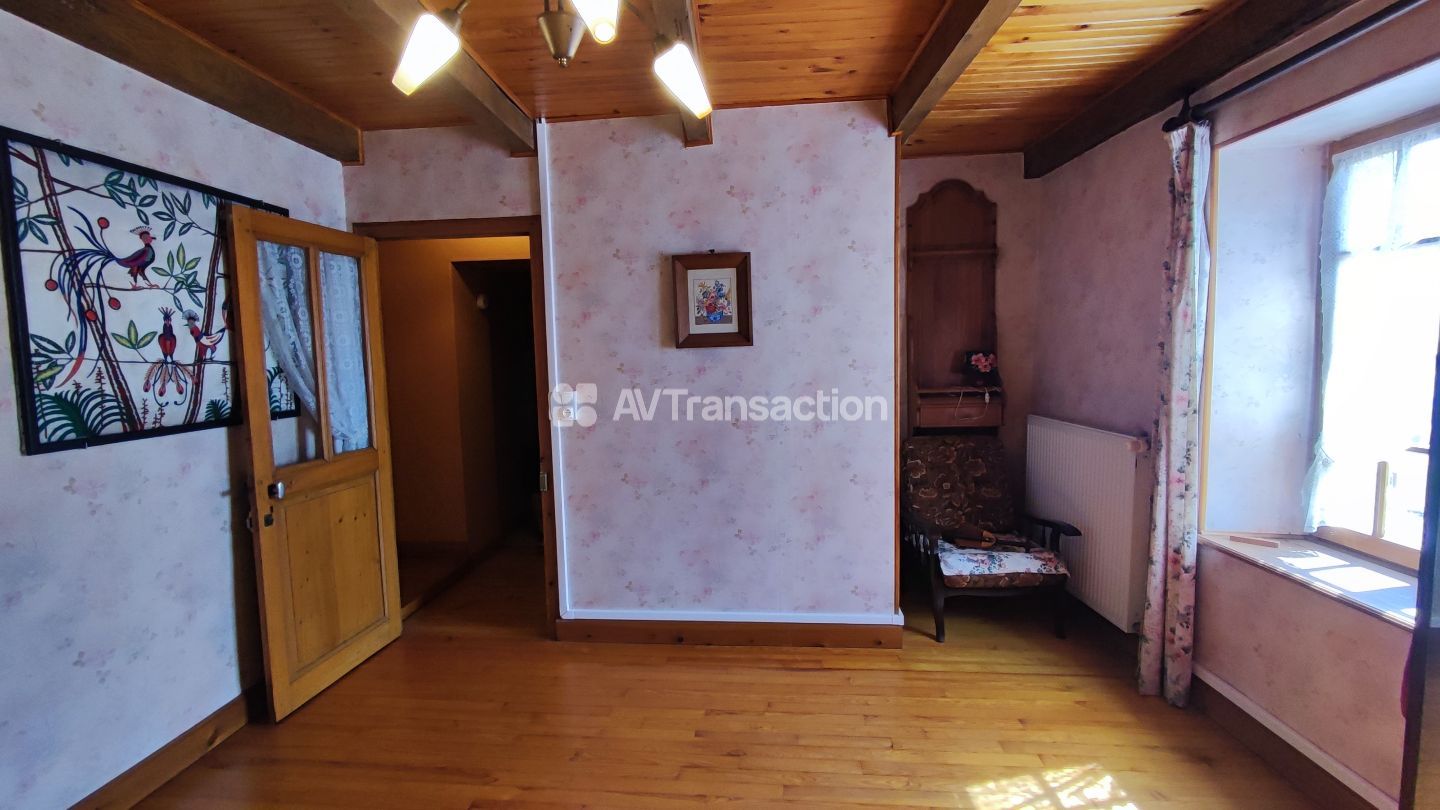 Maison à vendre  - 8 pièce(s) - 160m2 - Vellexon-queutrey-et-vaudey (70130)