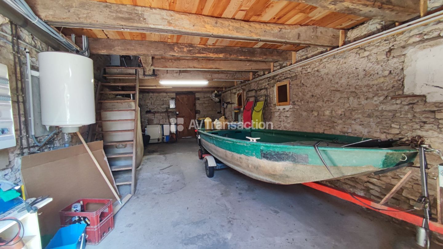 Maison à vendre  - 8 pièce(s) - 160m2 - Vellexon-queutrey-et-vaudey (70130)