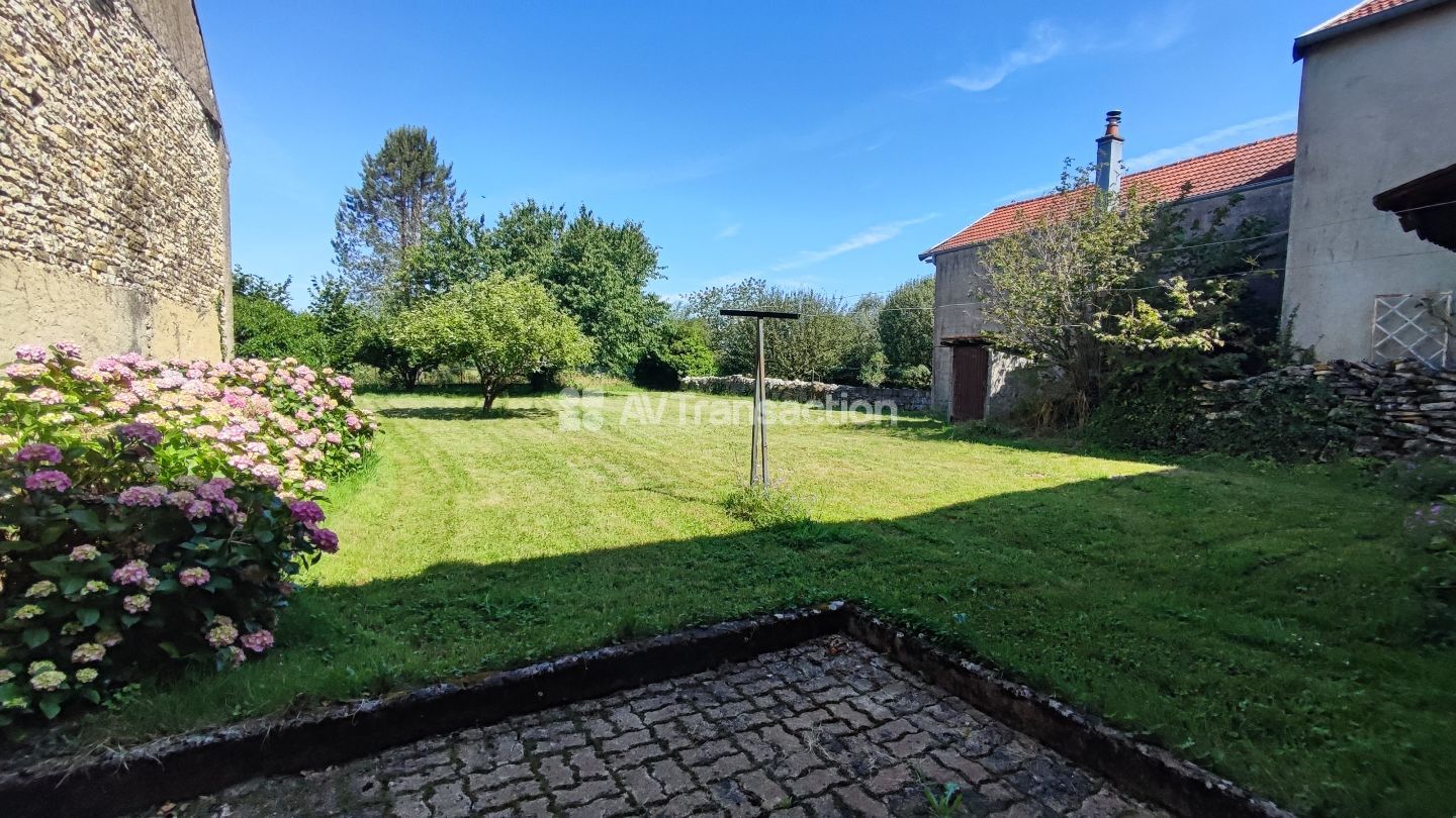 Maison à vendre  - 8 pièce(s) - 160m2 - Vellexon-queutrey-et-vaudey (70130)