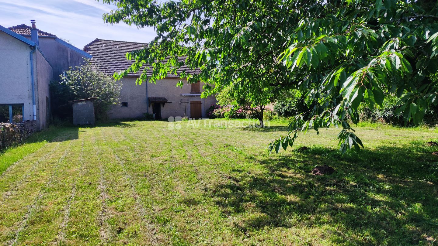 Maison à vendre  - 8 pièce(s) - 160m2 - Vellexon-queutrey-et-vaudey (70130)