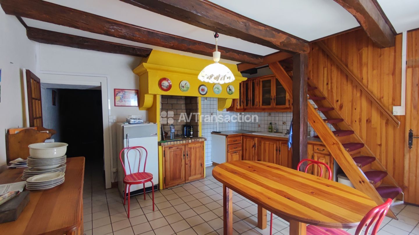 Maison à vendre  - 8 pièce(s) - 160m2 - Vellexon-queutrey-et-vaudey (70130)