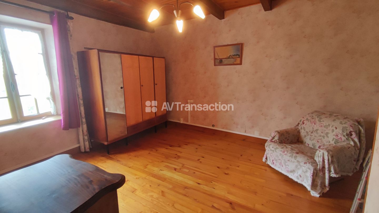 Maison à vendre  - 8 pièce(s) - 160m2 - Vellexon-queutrey-et-vaudey (70130)