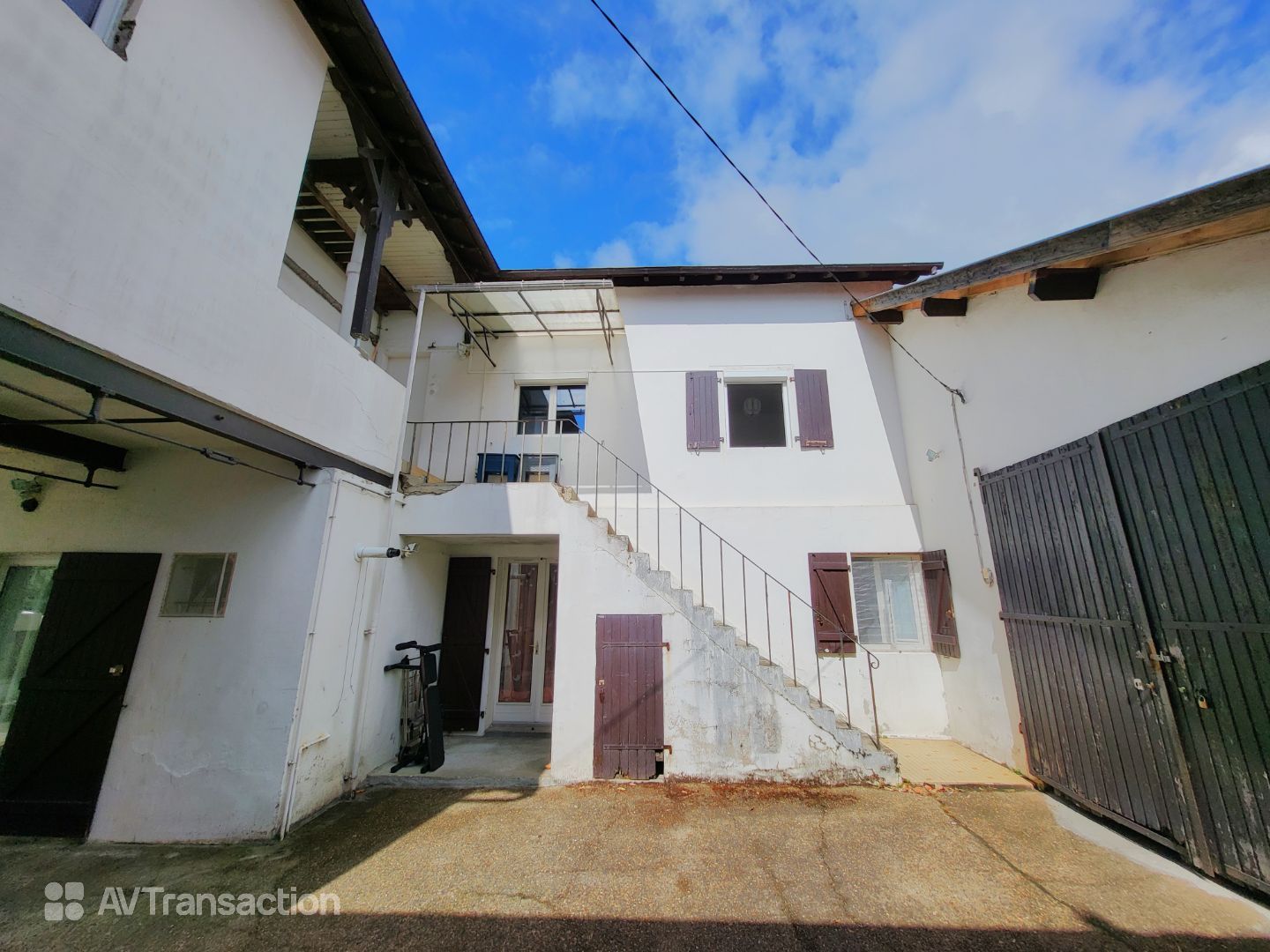 Immeuble à vendre  - 7 pièce(s) - 125m2 - Saint-paul-lès-dax (40990)