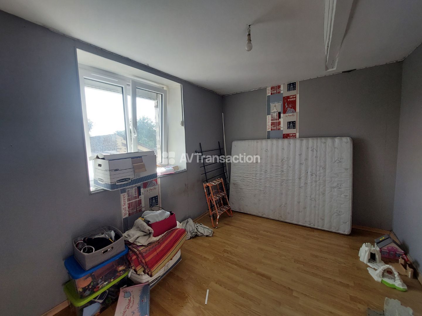 Maison à vendre  - 7 pièce(s) - 143m2 - Saint-léger (53480)