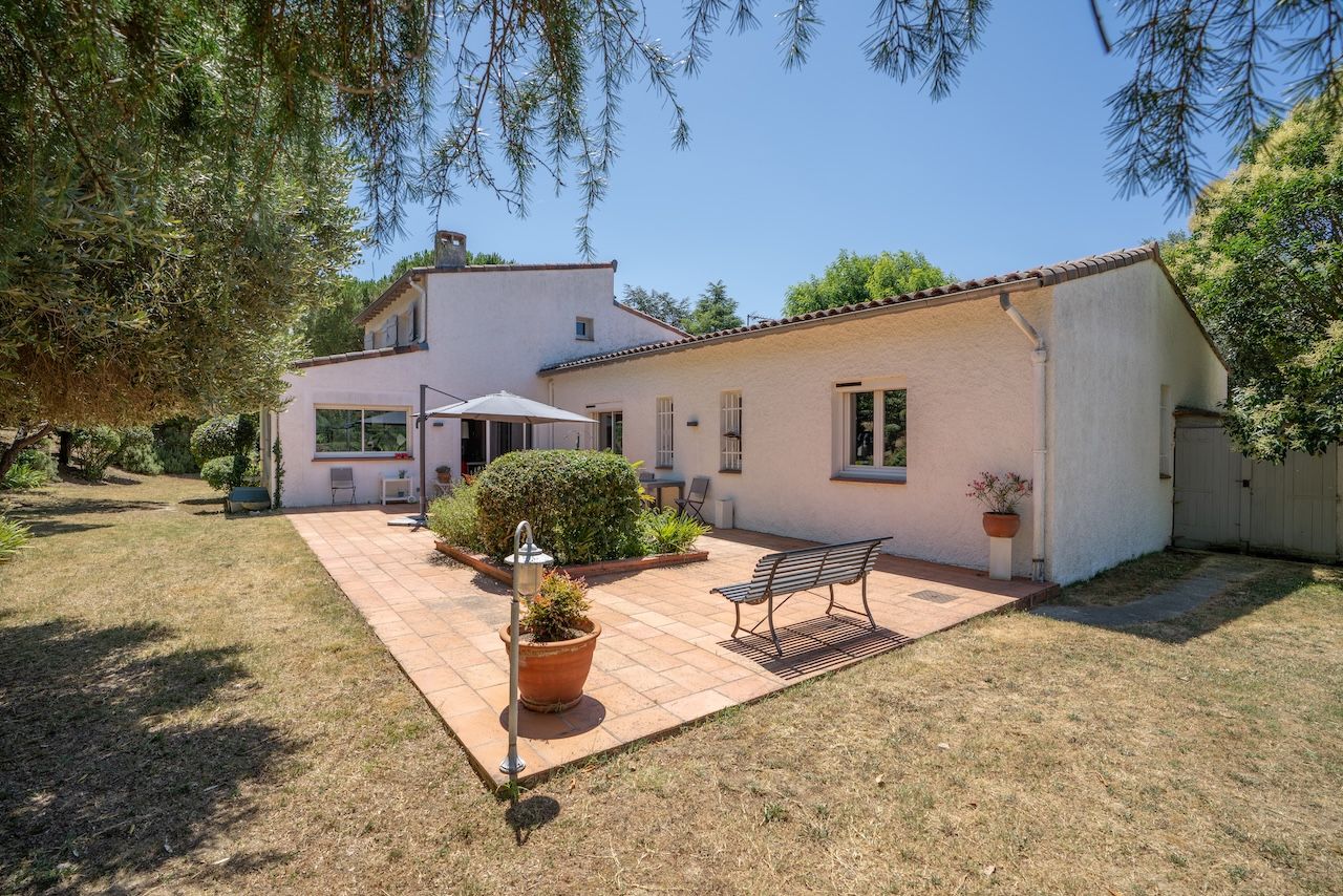 Maison à vendre  - 6 pièce(s) - 220m2 - Auzeville-tolosane (31320)