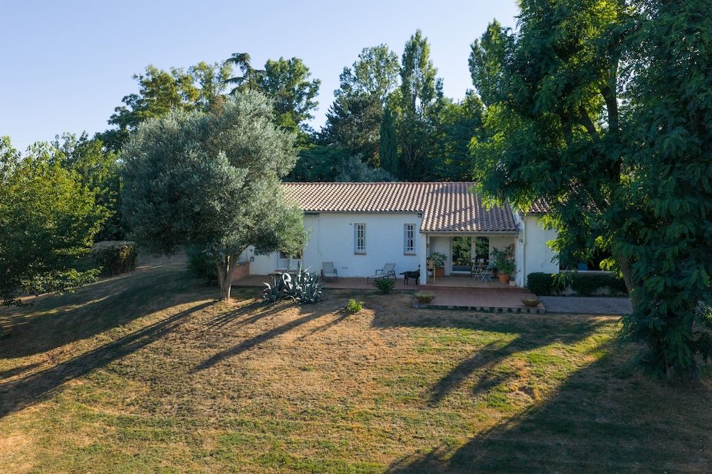 Maison à vendre  - 6 pièce(s) - 220m2 - Auzeville-tolosane (31320)