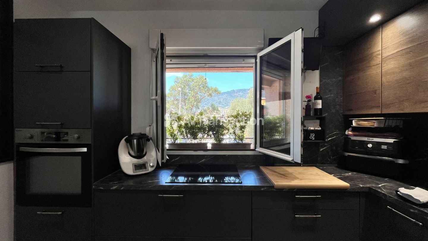 Appartement rénové à vendre  - 4 pièce(s) - 100m2 - Ajaccio (20090)