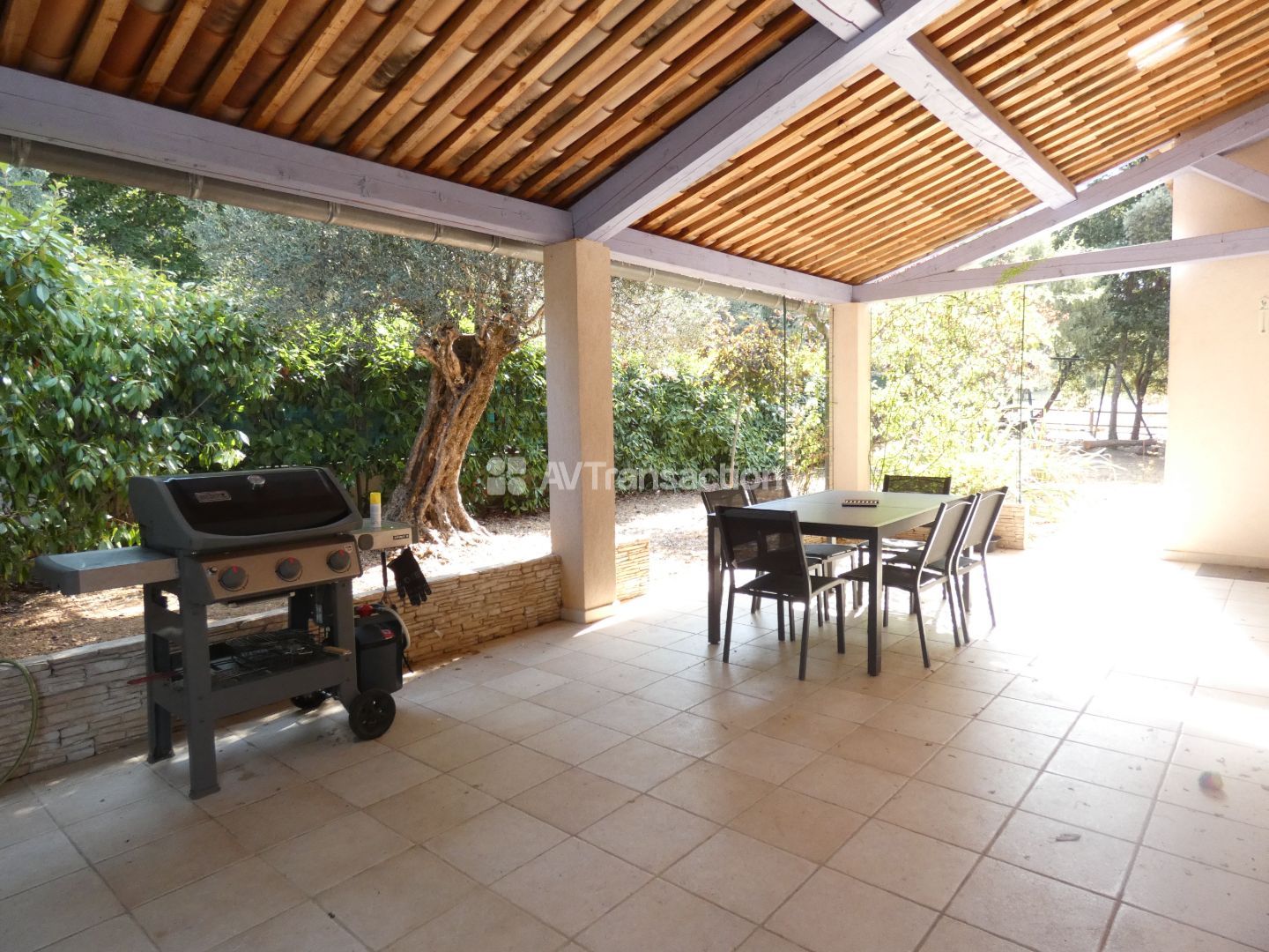 Maison à vendre  - 4 pièce(s) - 136m2 - Moissac-bellevue (83630)