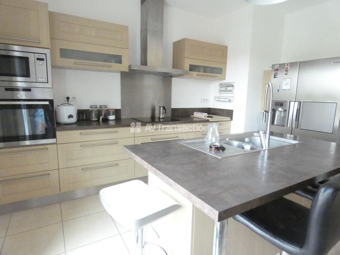 Maison à vendre  - 4 pièce(s) - 136m2 - Moissac-bellevue (83630)