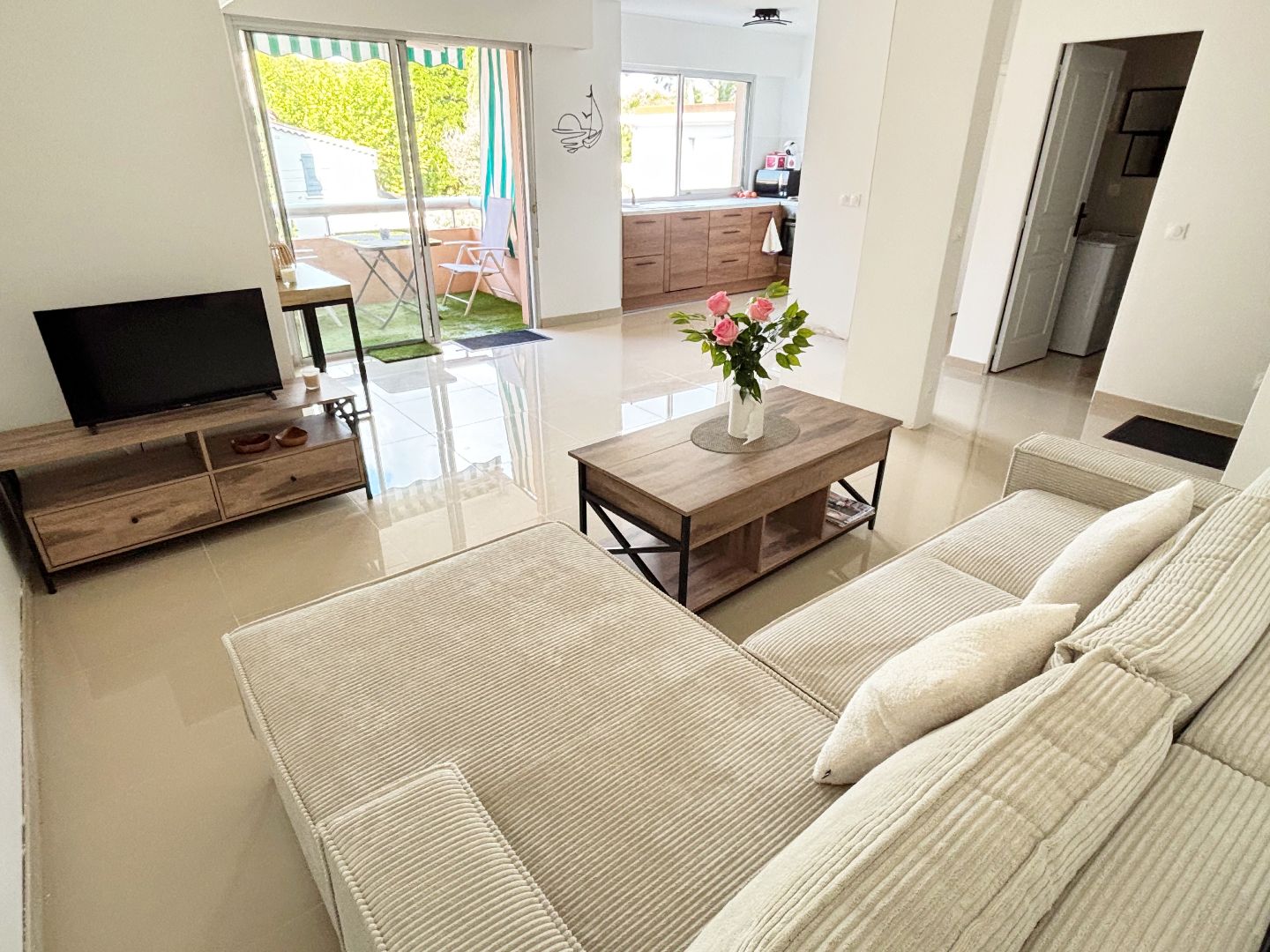 Appartement à vendre  - 2 pièce(s) - 50m2 - Saint-raphaël (83700)