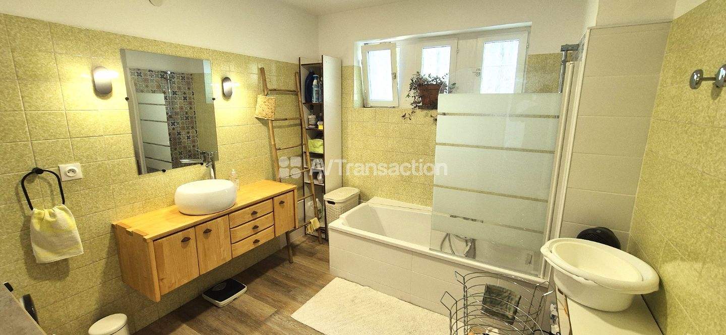 Maison à vendre  - 7 pièce(s) - 221m2 - Strasbourg (67200)