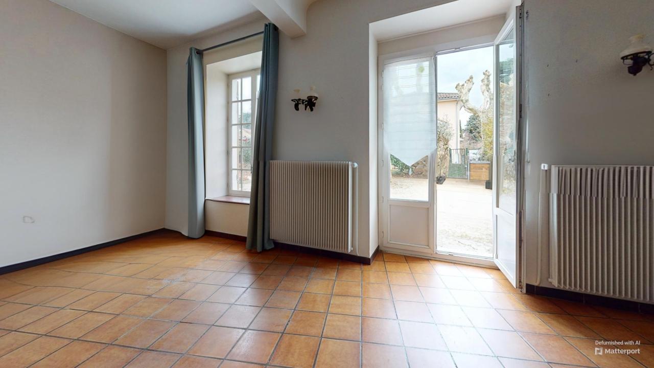 Maison à vendre  - 6 pièce(s) - 147m2 - Saint-genis-laval (69230)