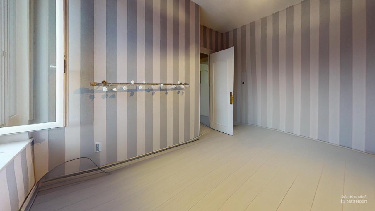 Maison à vendre  - 6 pièce(s) - 147m2 - Saint-genis-laval (69230)