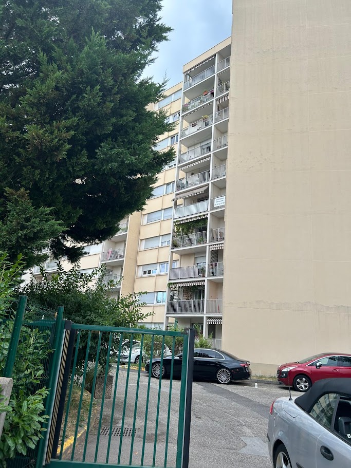 T3 lumineux, spacieux 66.56m² à Villeurbanne rue Luizet.