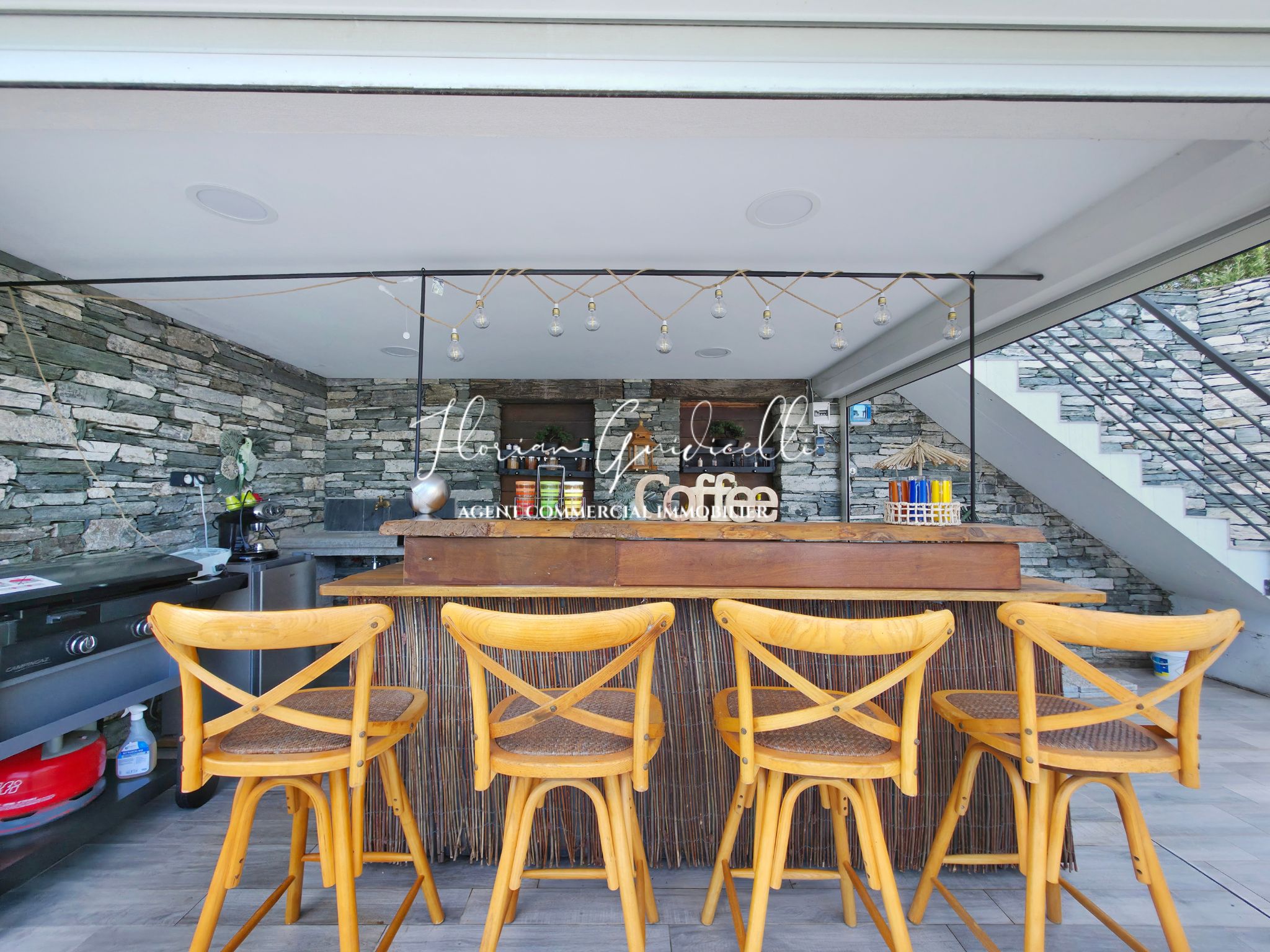 Maison à vendre  - 6 pièce(s) - 270.5m2 - Bastia (20200)