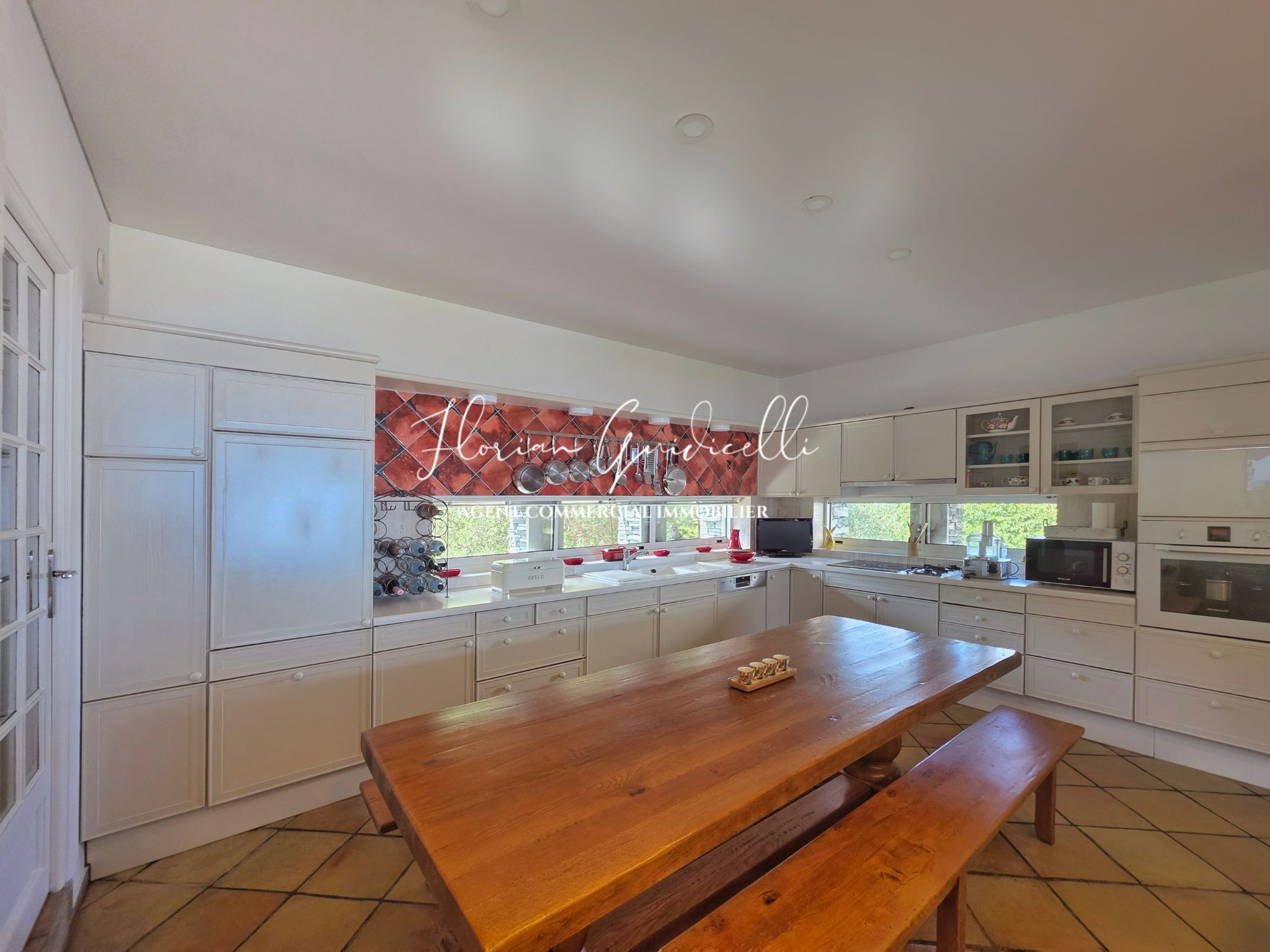 Maison à vendre  - 6 pièce(s) - 270.5m2 - Bastia (20200)