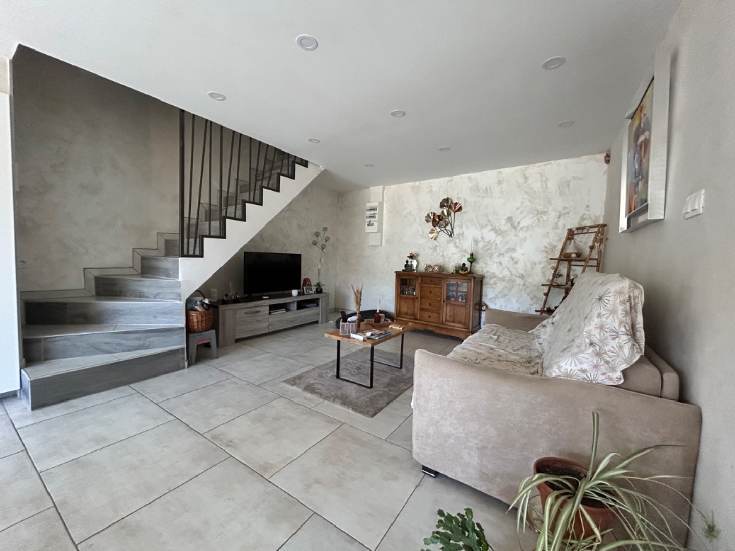 Maison de village à vendre  - 6 pièce(s) - 118m2 - Les Mayons (83340)