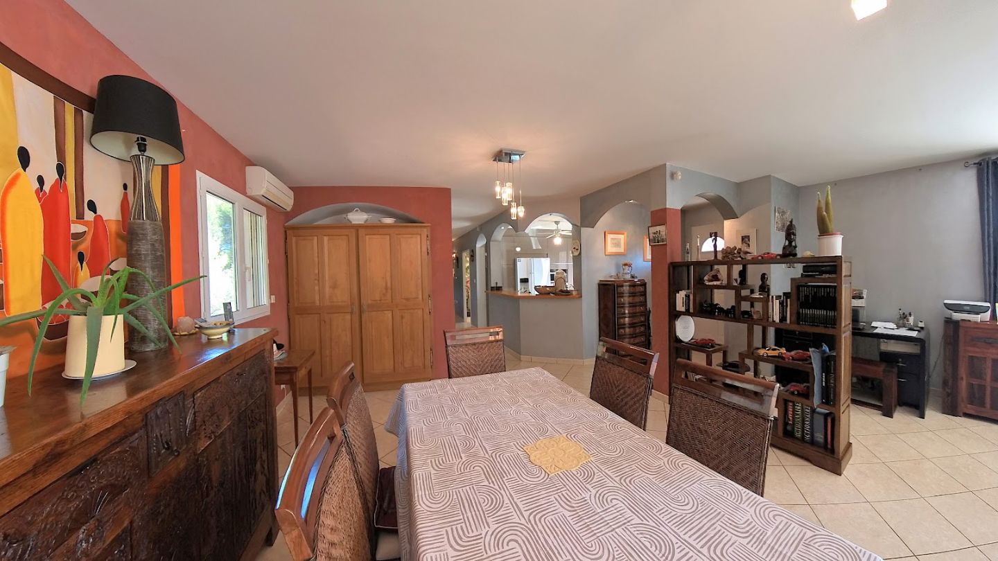 Villa à vendre  - 7 pièce(s) - 144m2 - Tourouzelle (11200)