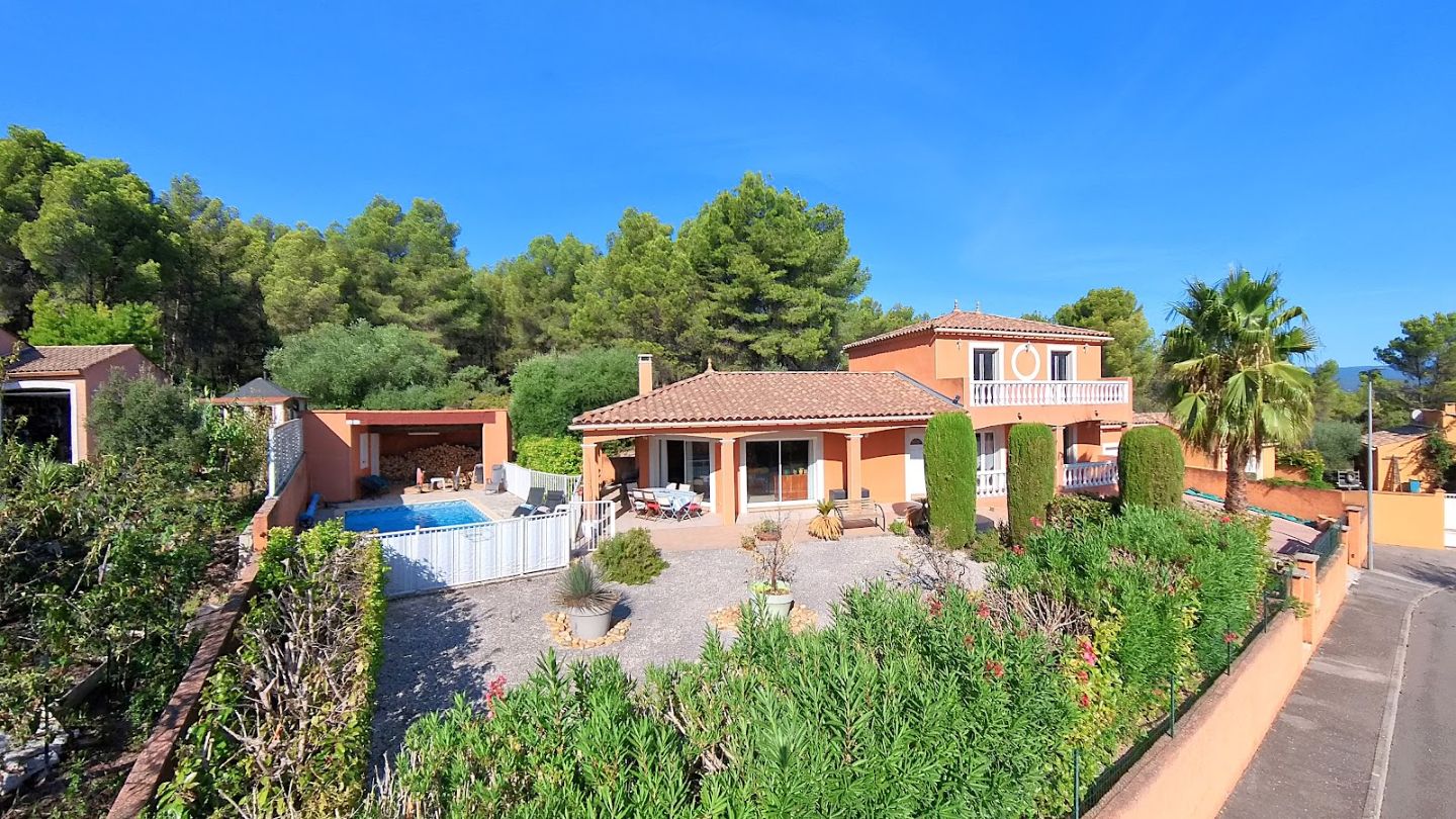 Villa à vendre  - 7 pièce(s) - 144m2 - Tourouzelle (11200)