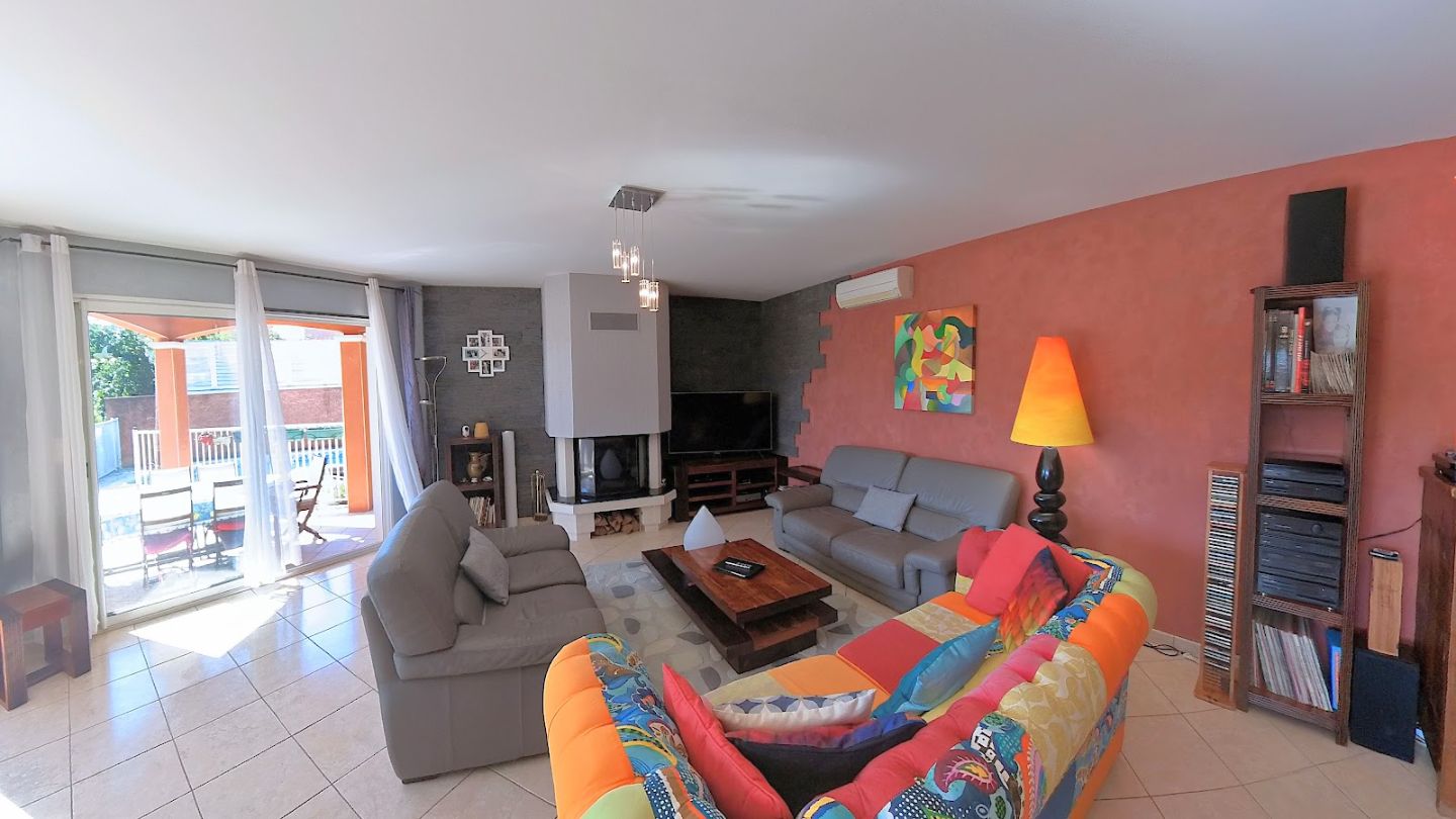 Villa à vendre  - 7 pièce(s) - 144m2 - Tourouzelle (11200)