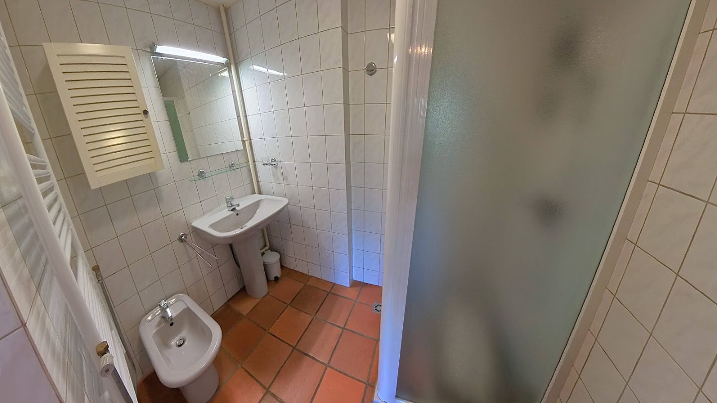 Villa à vendre  - 7 pièce(s) - 135m2 - Aigne (34210)