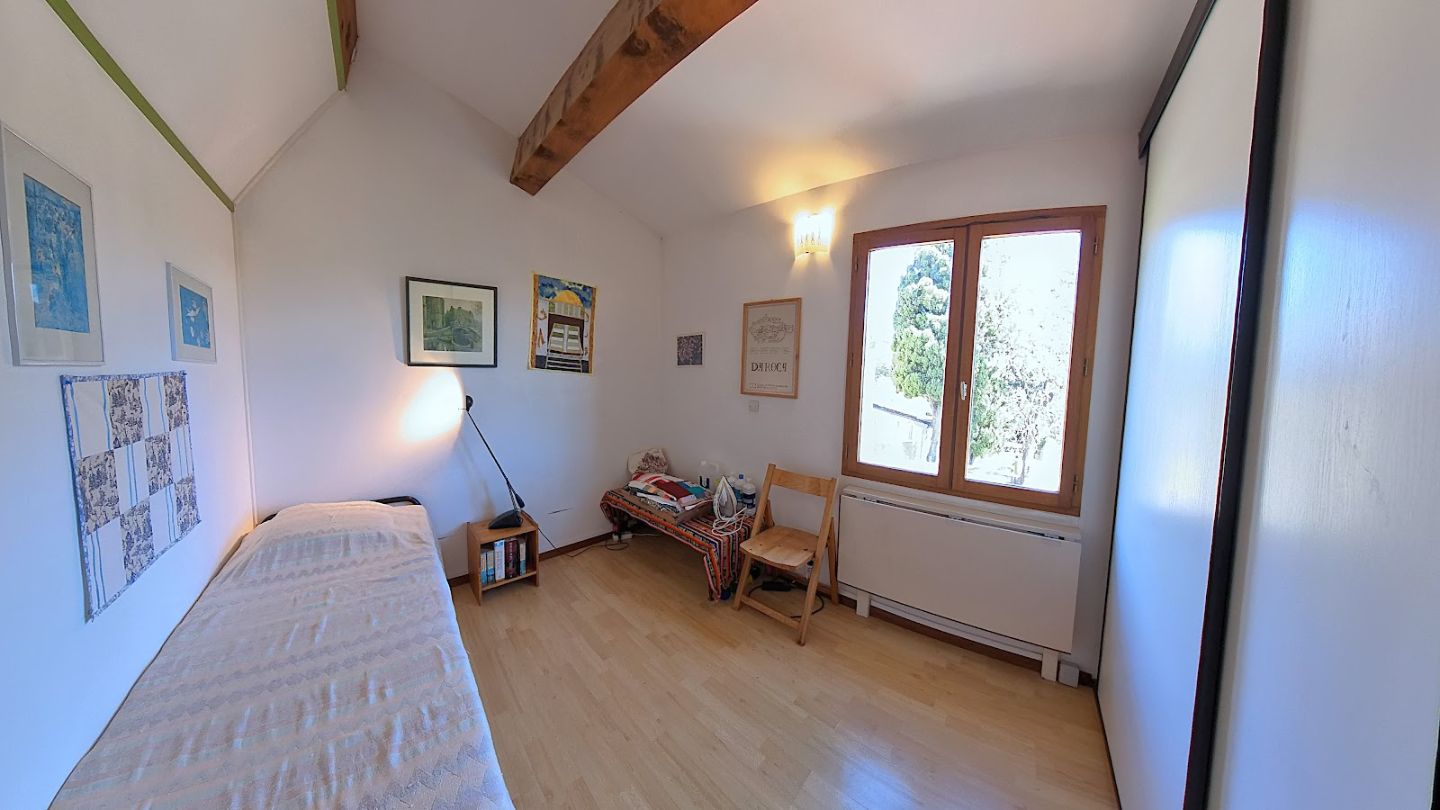 Villa à vendre  - 7 pièce(s) - 135m2 - Aigne (34210)