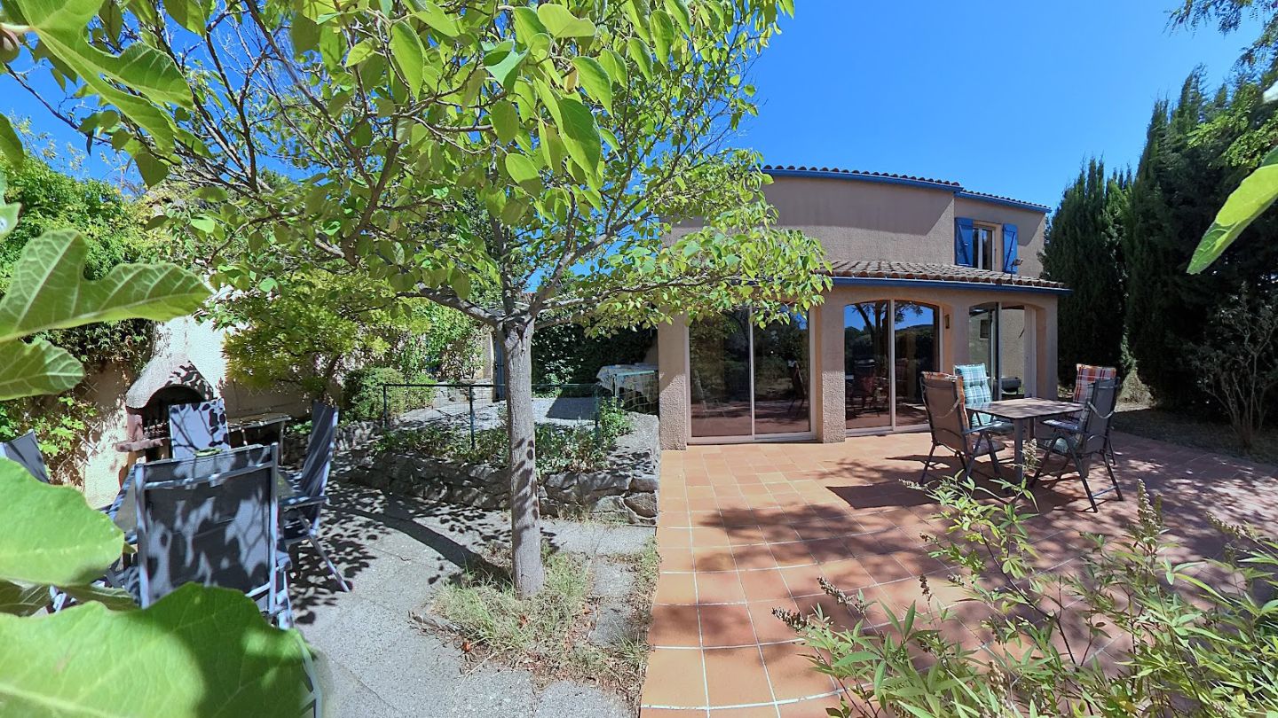 Villa à vendre  - 7 pièce(s) - 135m2 - Aigne (34210)