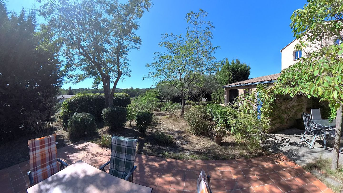 Villa à vendre  - 7 pièce(s) - 135m2 - Aigne (34210)