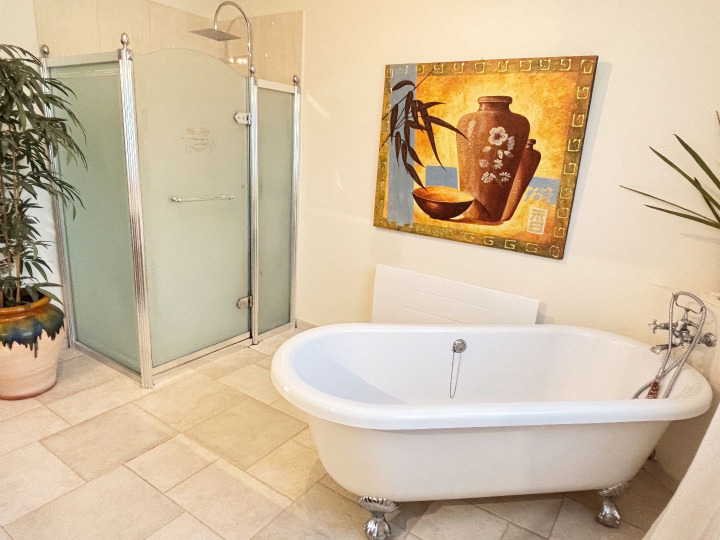 Maison à vendre  - 6 pièce(s) - 180m2 - Fréjus (83600)