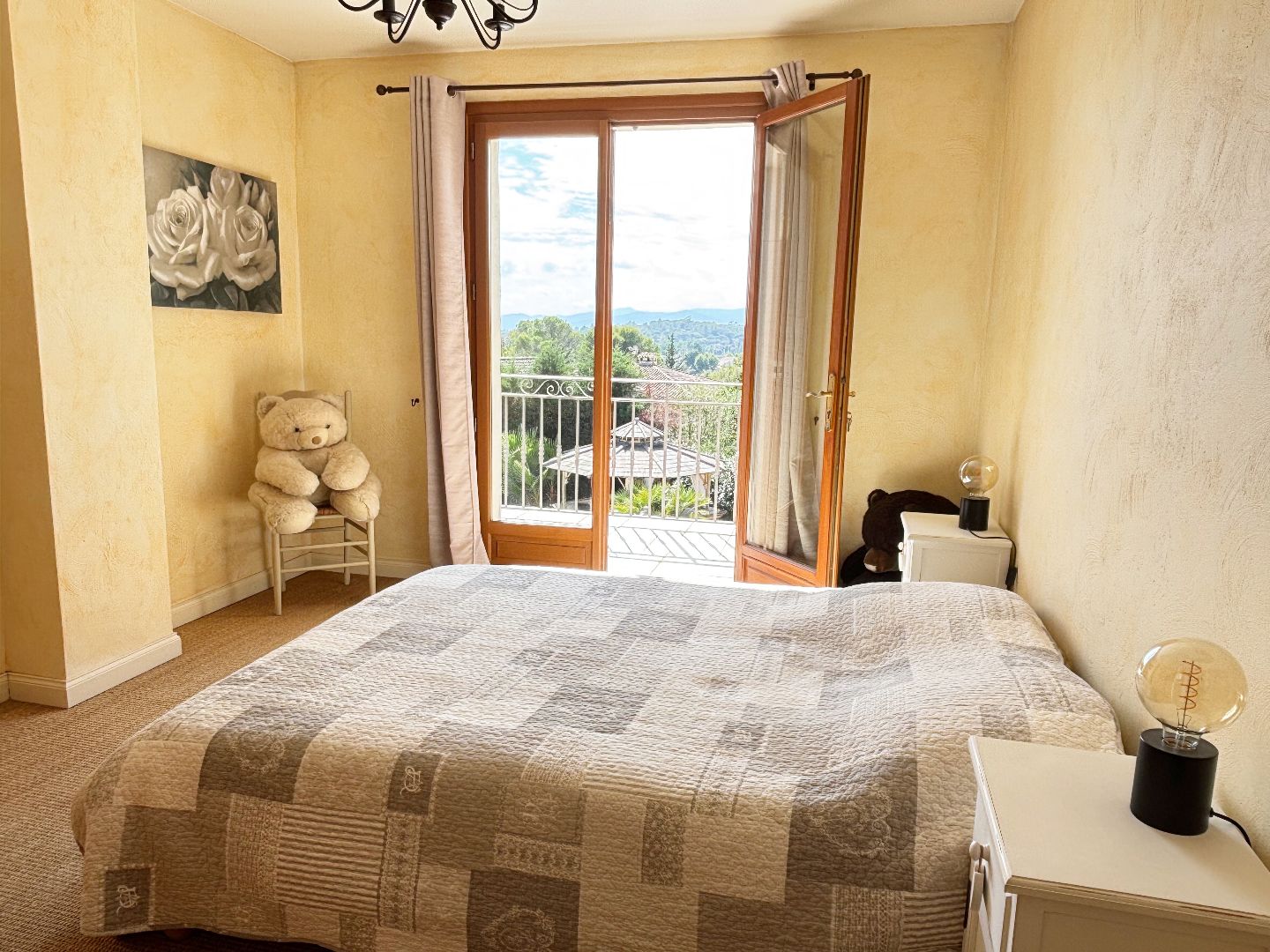 Maison à vendre  - 6 pièce(s) - 180m2 - Fréjus (83600)