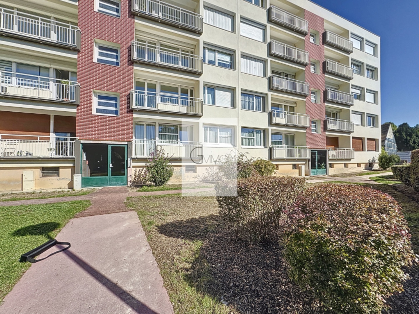 4P refait à neuf – Balcon – Parking – Centre L’Haÿ-les-Roses