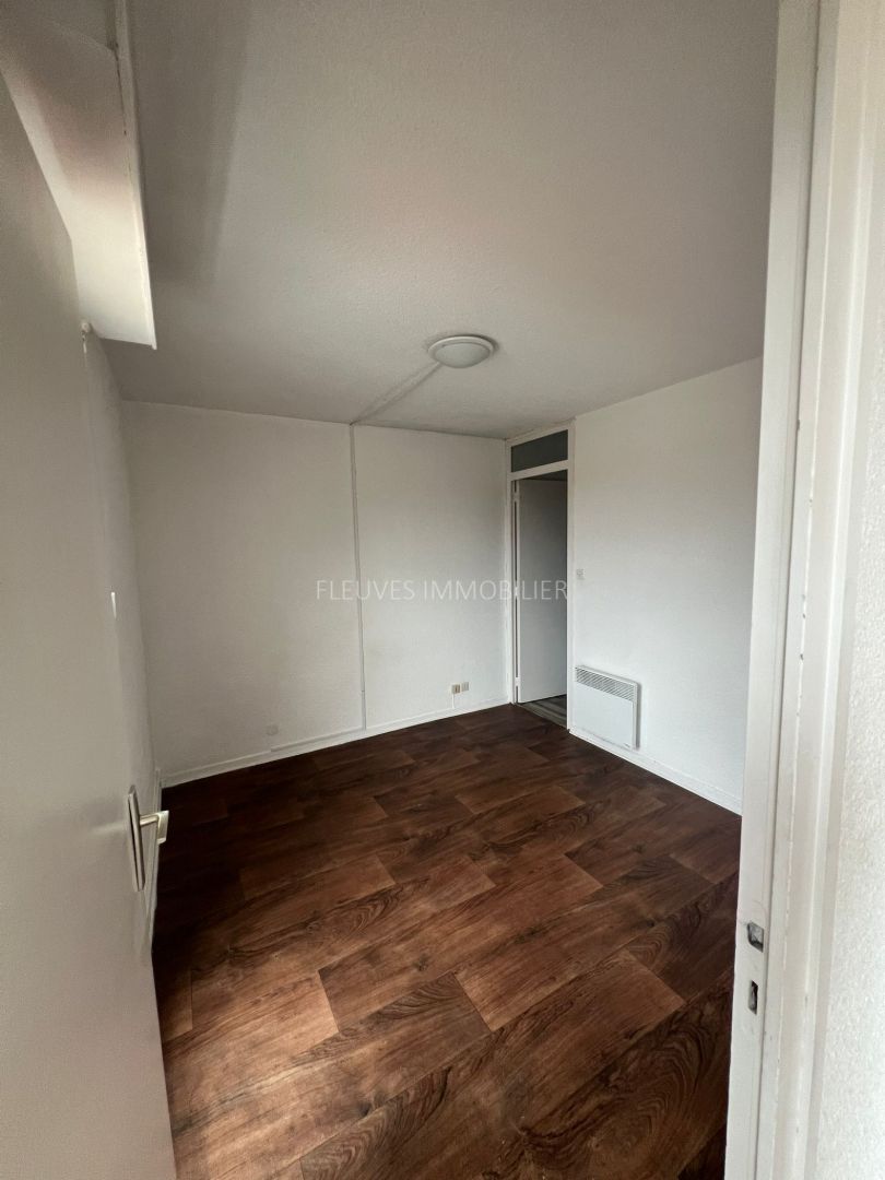 Appartement à vendre  - 2 pièce(s) - 43m2 - Bordeaux (33000)