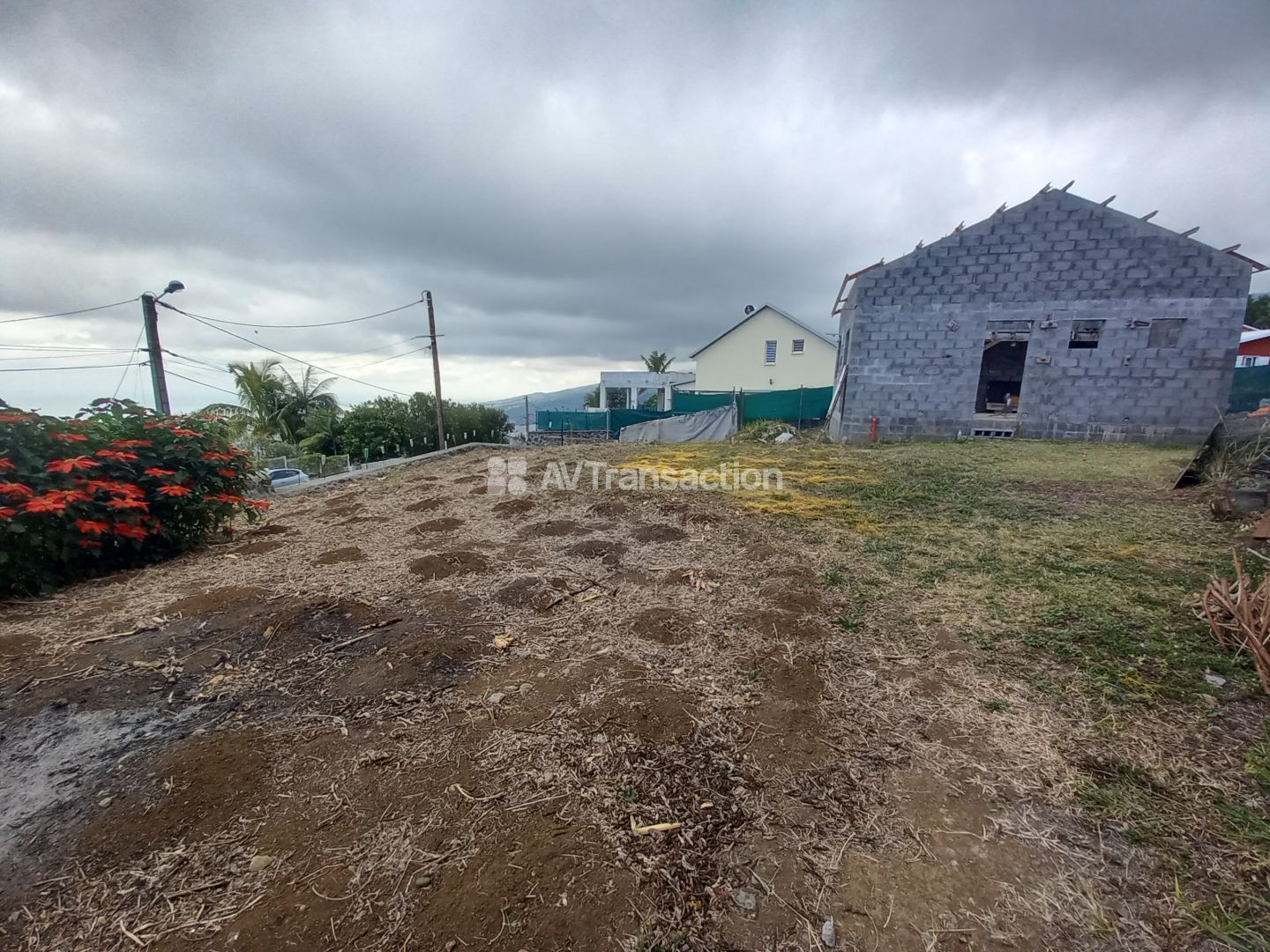 Terrain constructible à vendre  - Saint-paul (97411)