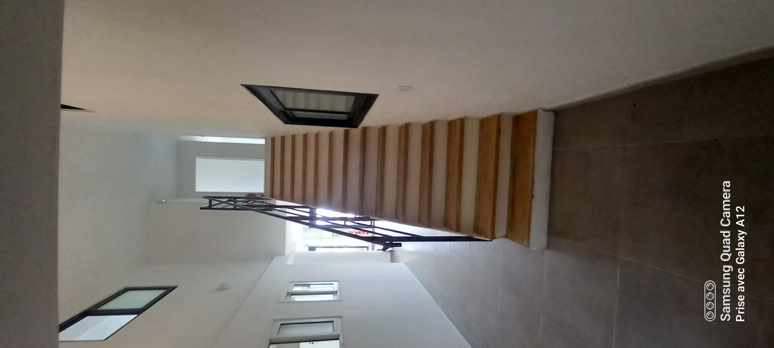 Locaux d'activité à louer  - La Possession (97419)