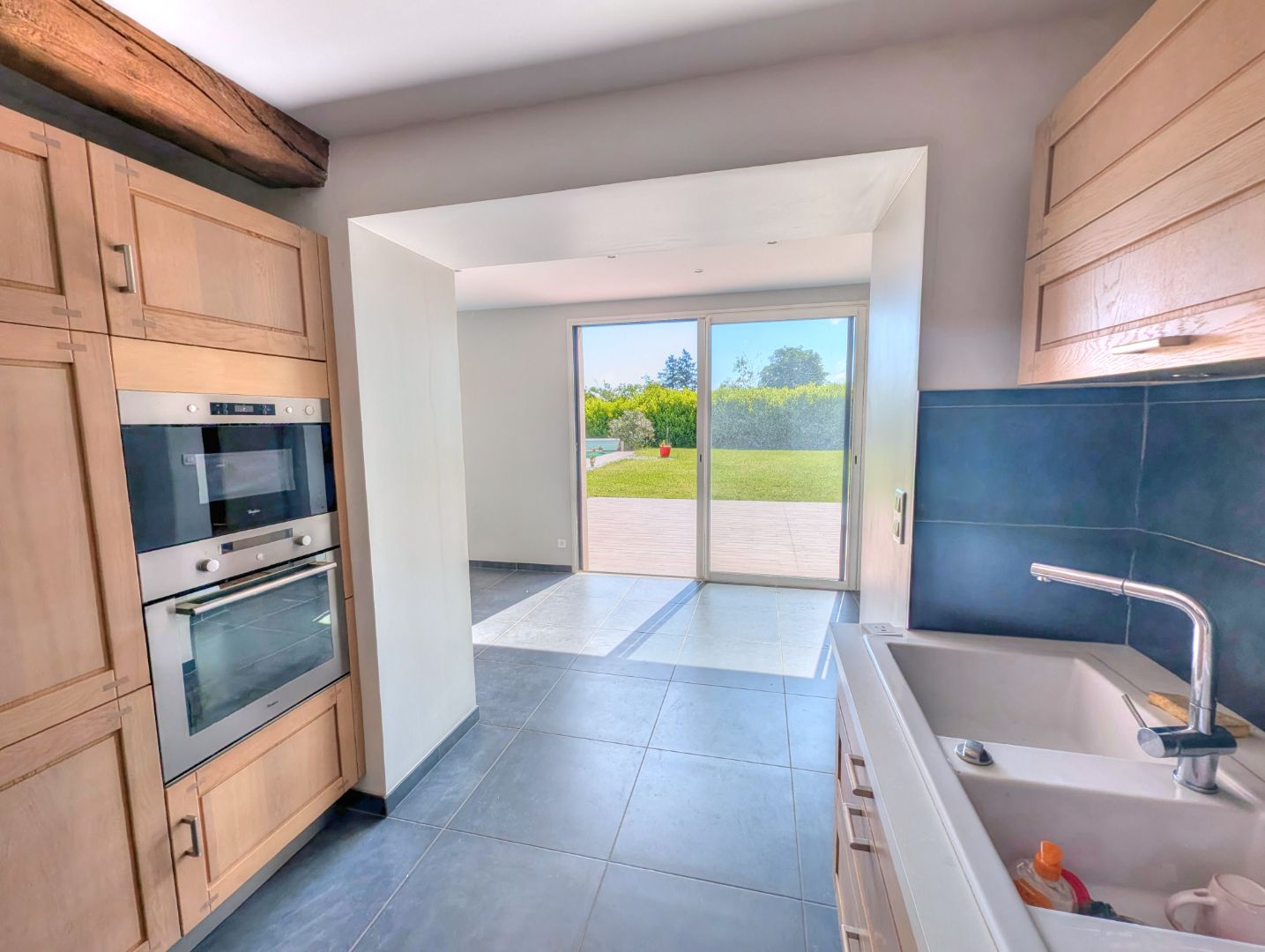 Maison à vendre  - 12 pièce(s) - 295m2 - Grieges (01290)