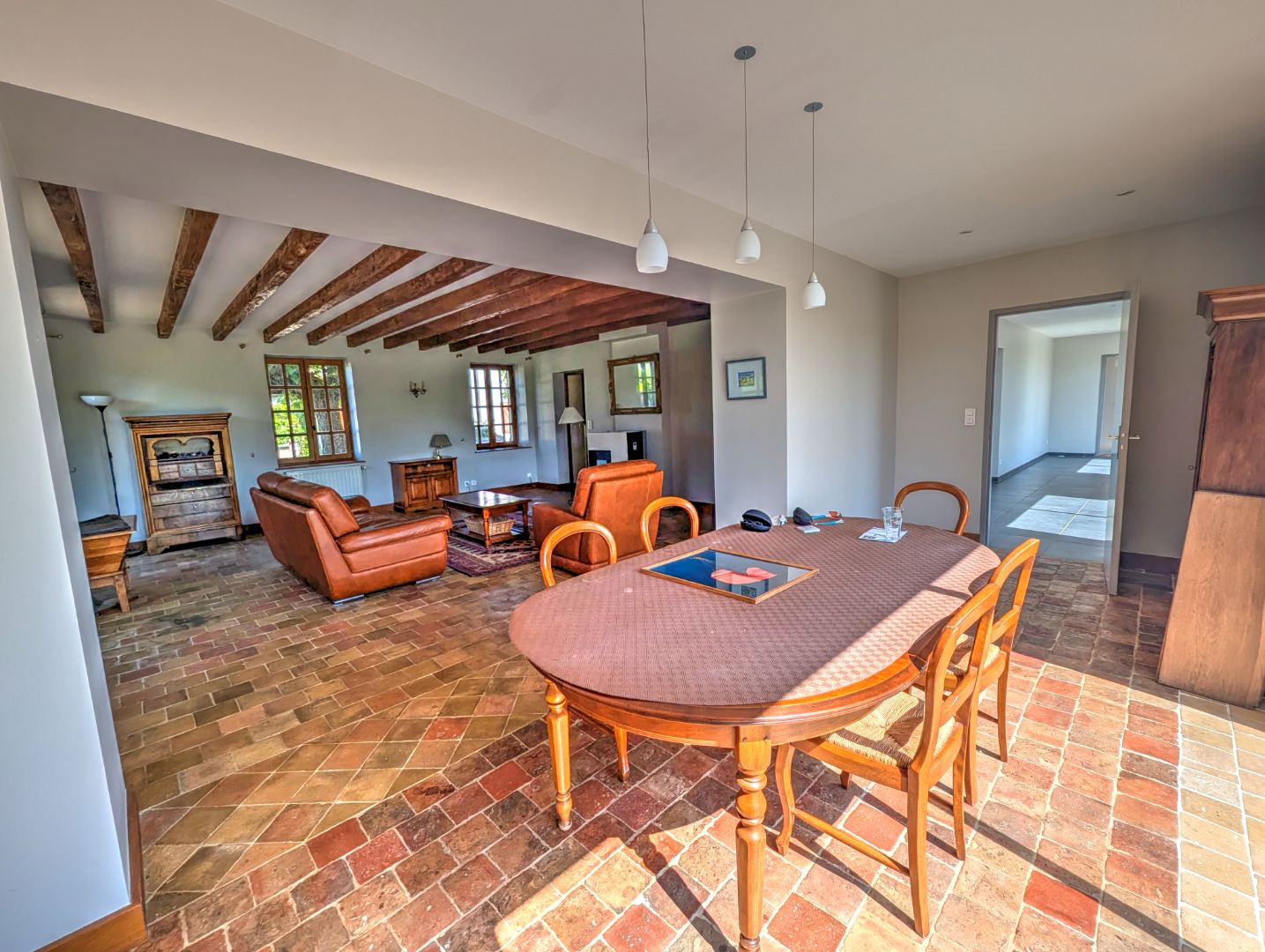 Maison à vendre  - 12 pièce(s) - 295m2 - Grieges (01290)