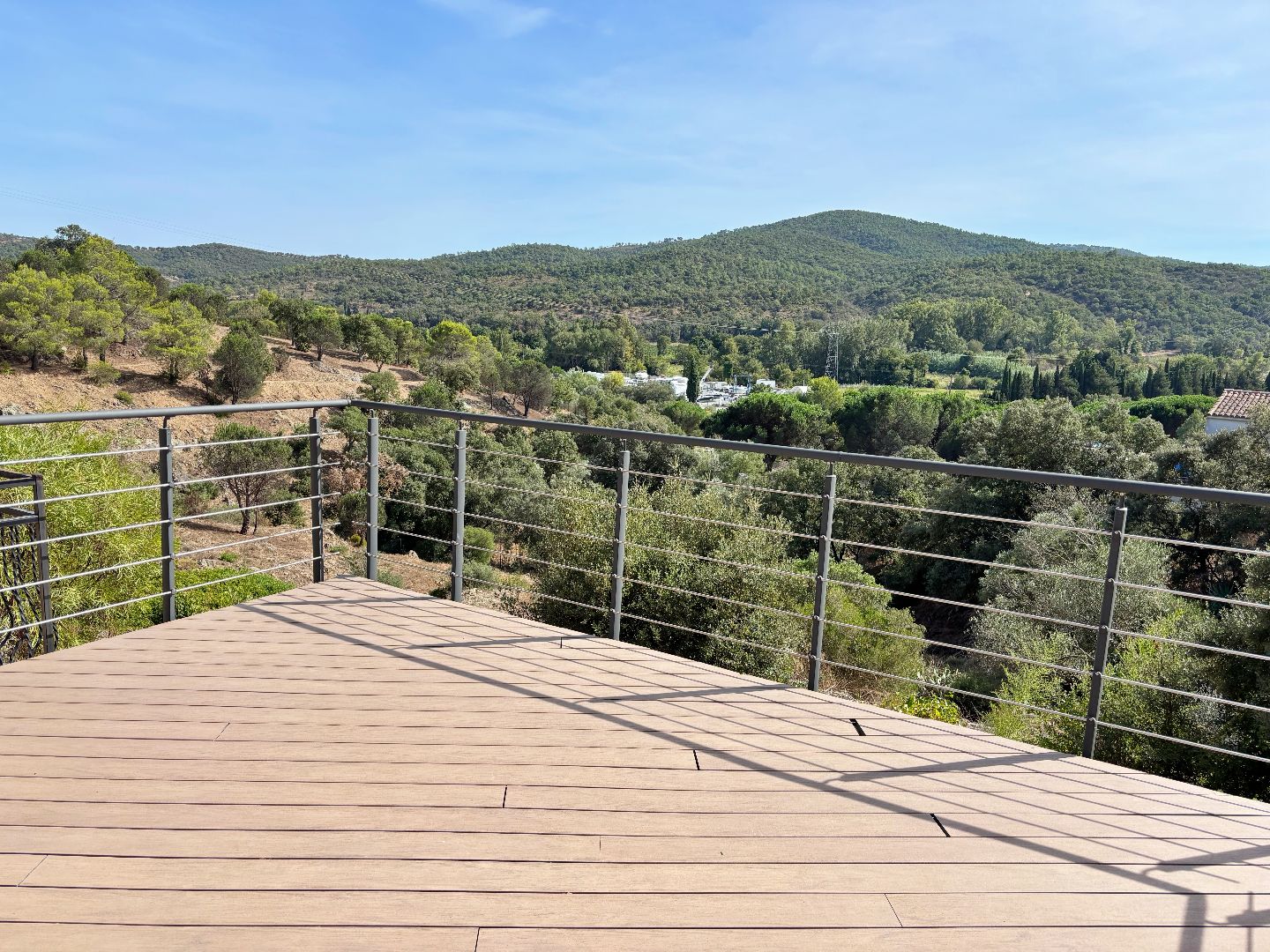 Chalet à vendre  - 4 pièce(s) - 50m2 - Roquebrune-sur-argens (83520)