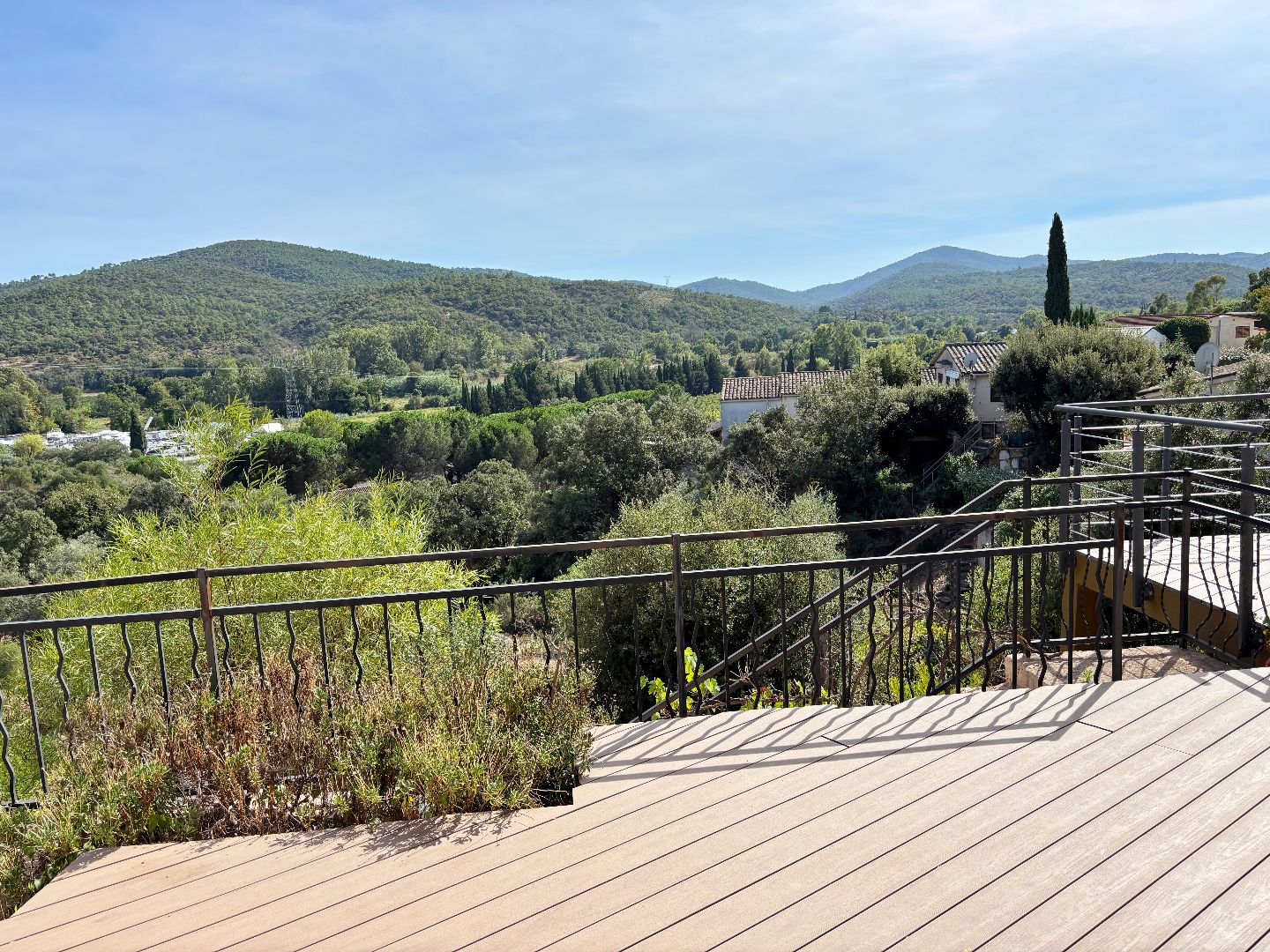 Chalet à vendre  - 4 pièce(s) - 50m2 - Roquebrune-sur-argens (83520)