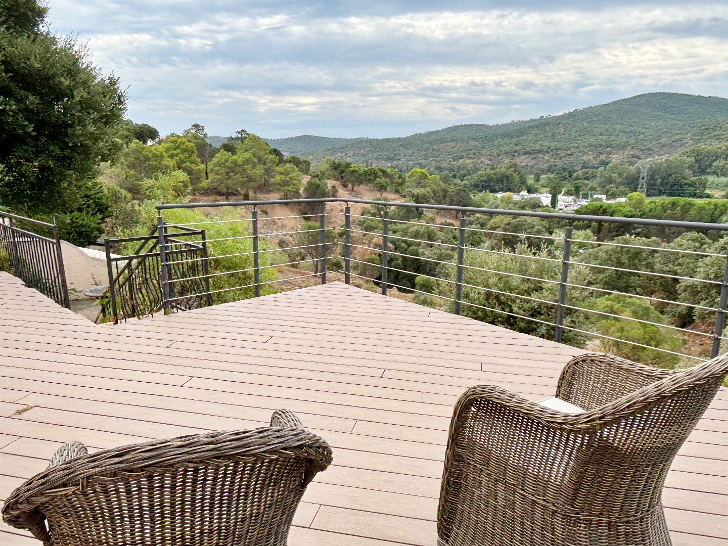 Chalet à vendre  - 4 pièce(s) - 50m2 - Roquebrune-sur-argens (83520)