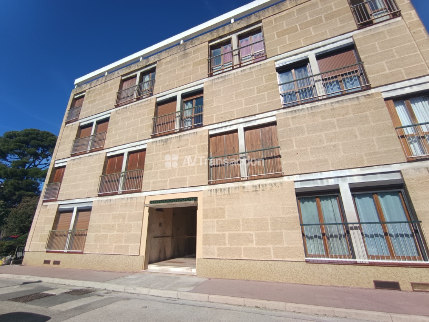 Appartement à vendre  - 3 pièce(s) - 67m2 - Marseille (13008)