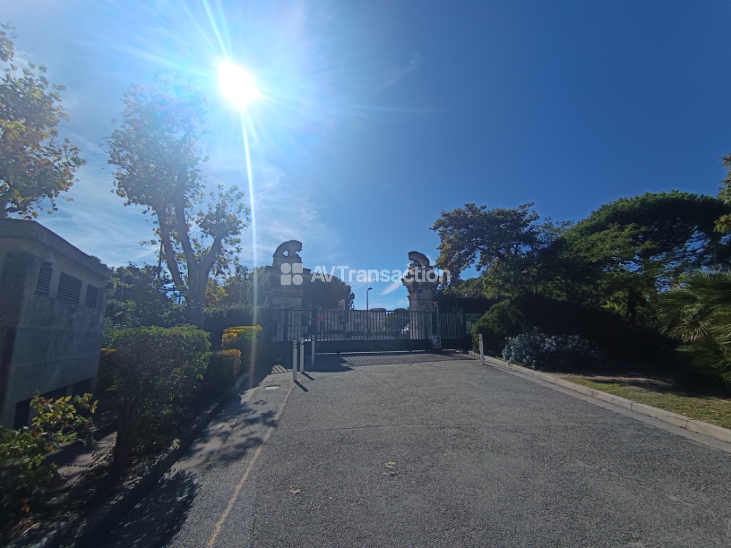 Appartement à vendre  - 3 pièce(s) - 67m2 - Marseille (13008)