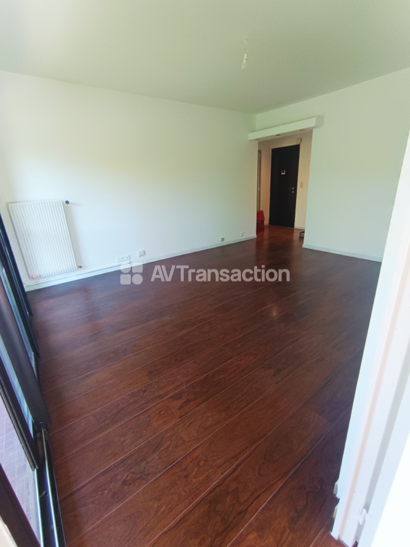 Appartement à vendre  - 3 pièce(s) - 67m2 - Marseille (13008)