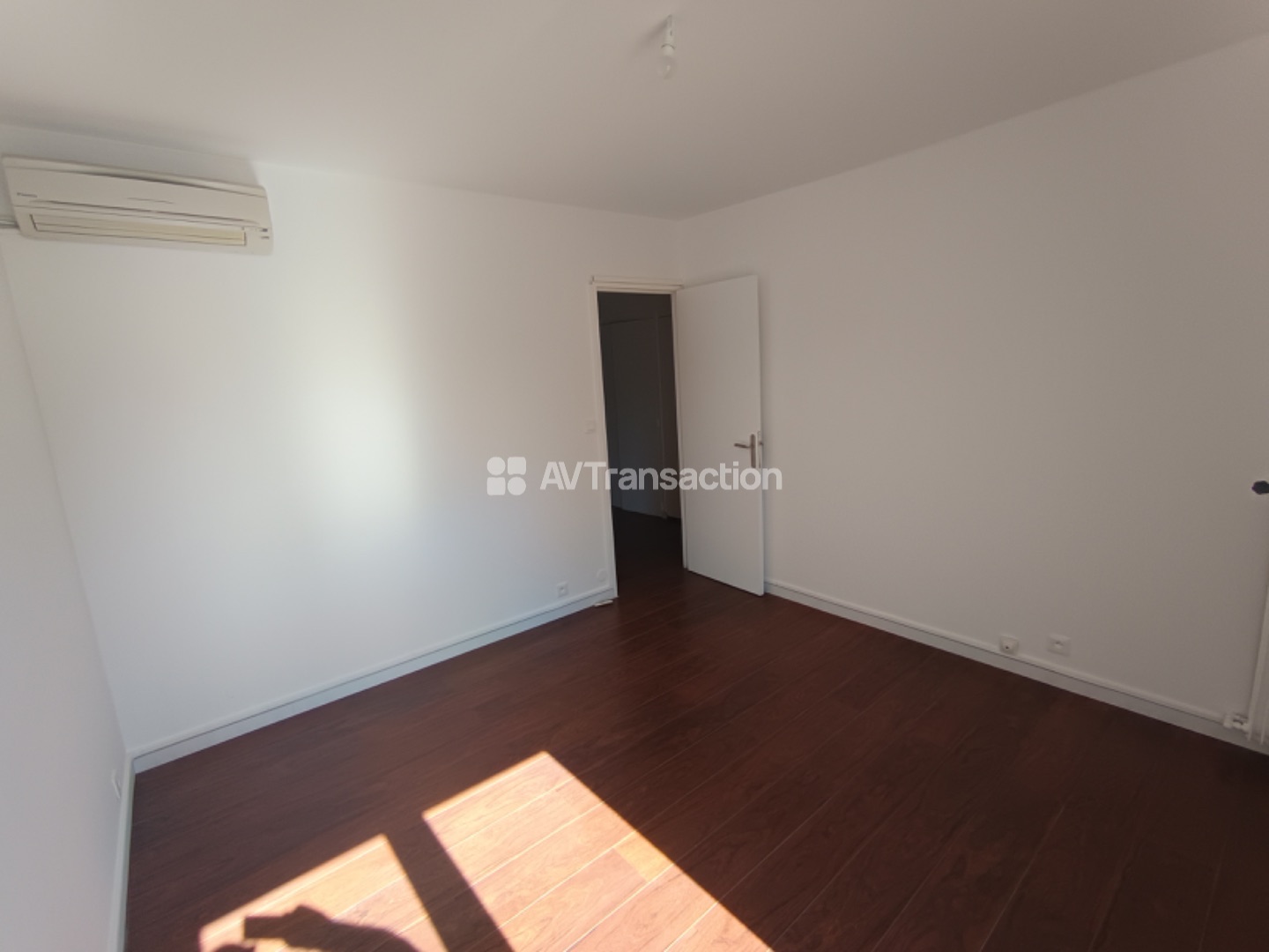 Appartement à vendre  - 3 pièce(s) - 67m2 - Marseille (13008)