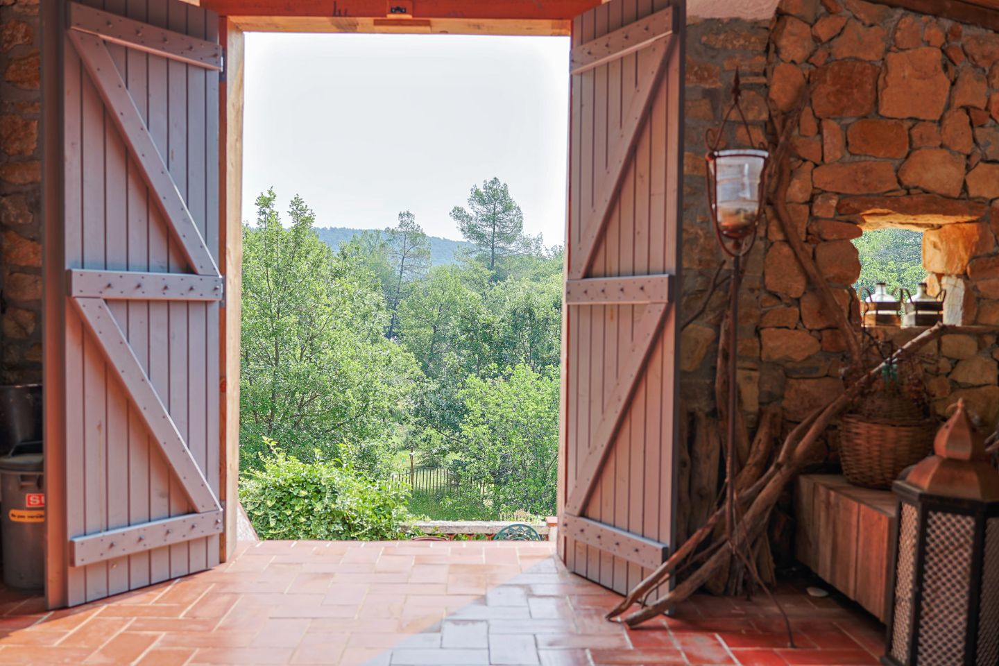 Maison à vendre  - 150m2 - Saint-antonin-du-var (83510)