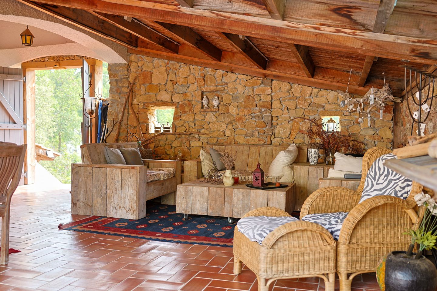 Maison à vendre  - 150m2 - Saint-antonin-du-var (83510)