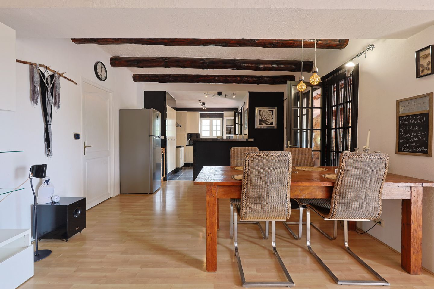 Maison à vendre  - 150m2 - Saint-antonin-du-var (83510)