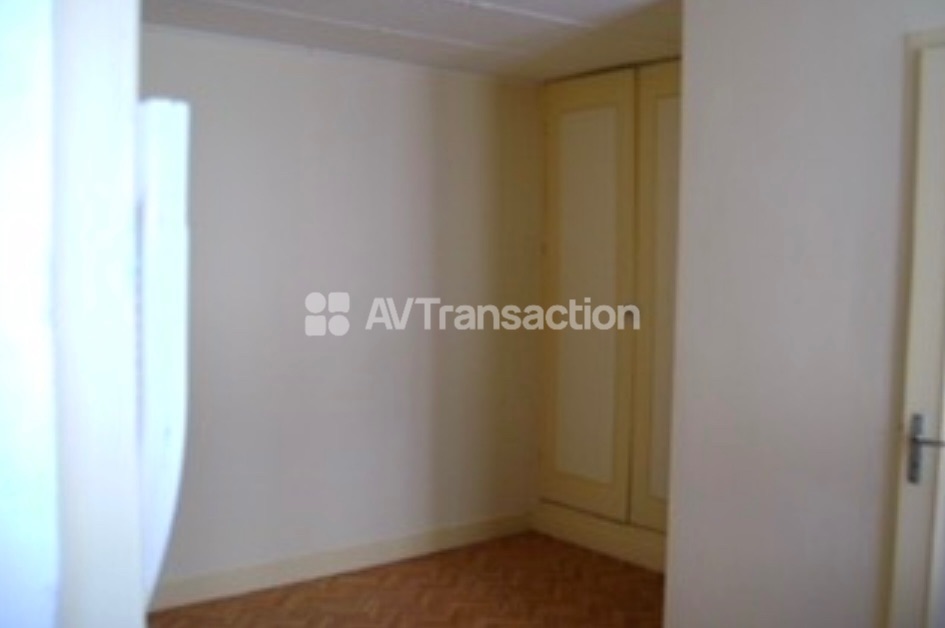 Immeuble de rapport à vendre  - 4 pièce(s) - 54.77m2 - Orléans (45000)